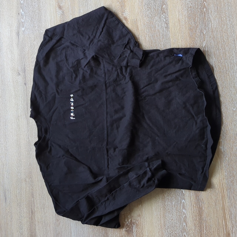 F•R•I•E•N•D•S Experience Long Sleeves T-shirt